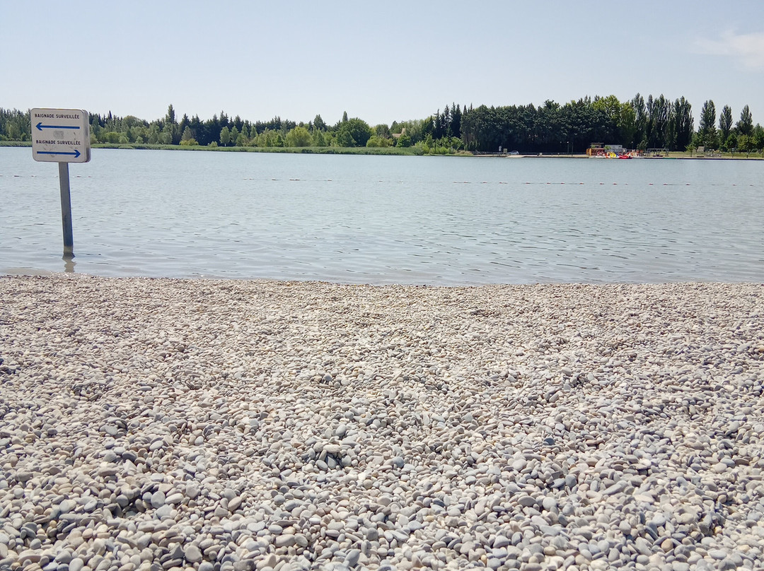 Lac de Monteux景点图片
