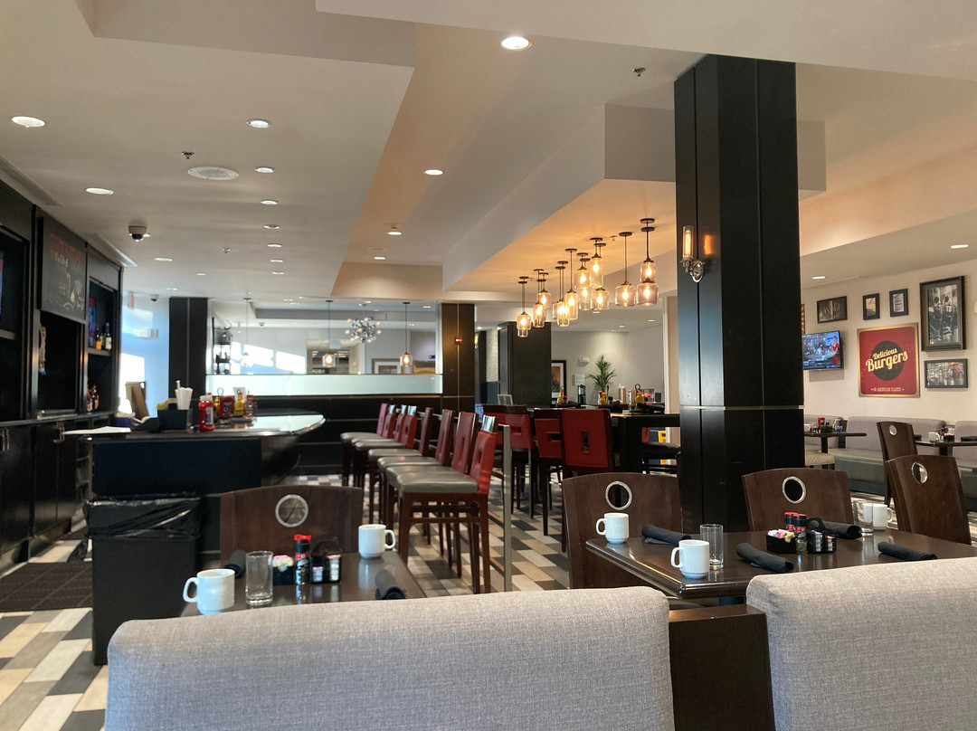 Holiday Inn Indianapolis Airport By IHG主图