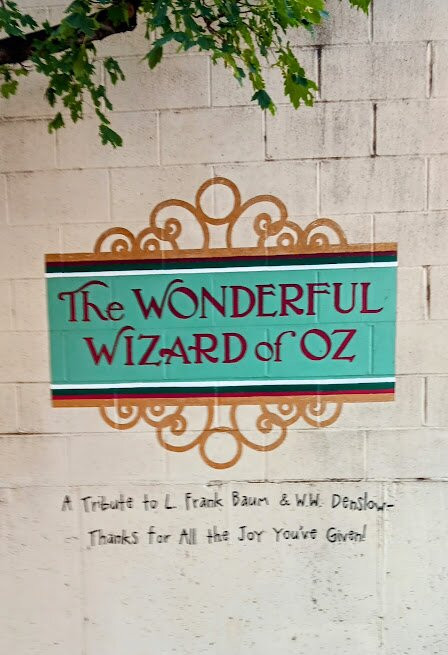 Yellow Brick Road-Wamego必去景点