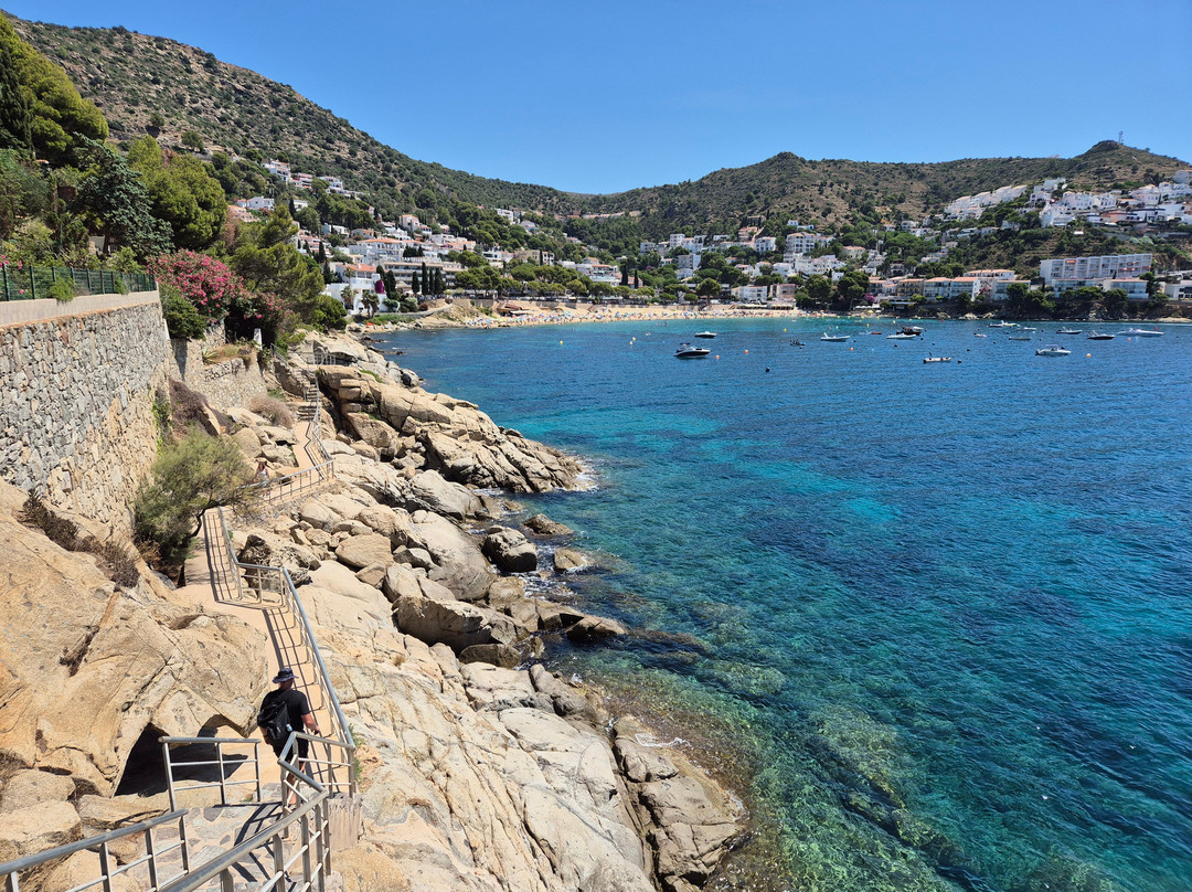 Plage Canyelles Petites景点图片