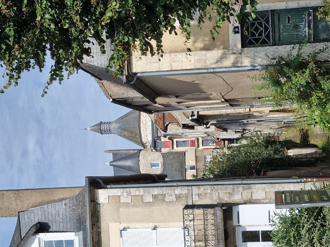Au Bord De Loire主图