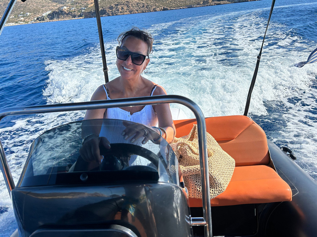 Sifnos Calypso Boat Rental RIB & Private Cruises景点图片
