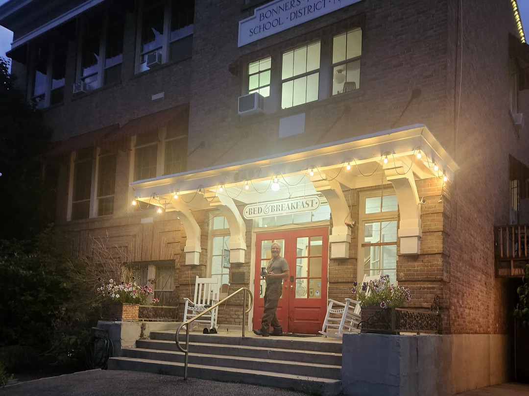 Northside School Bed and Breakfast主图