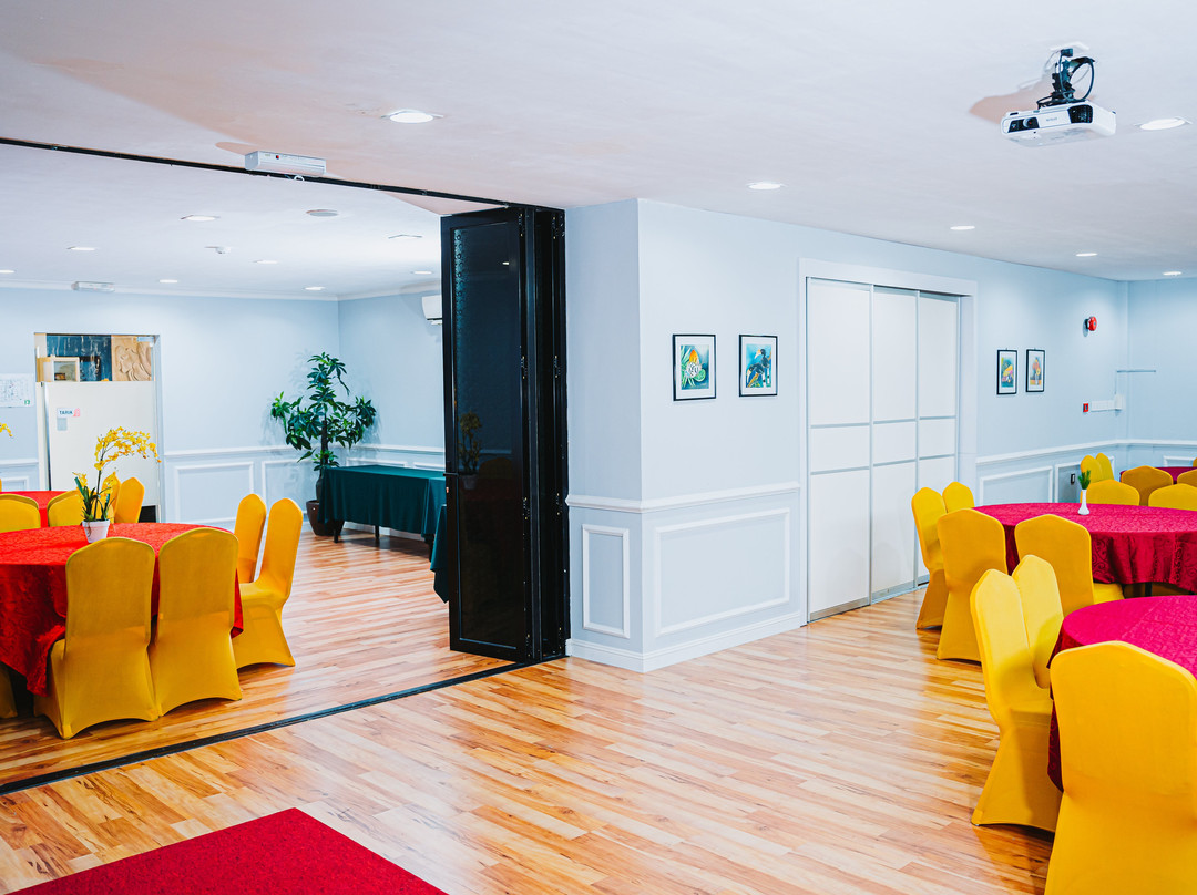 Hotel Nur Miri主图