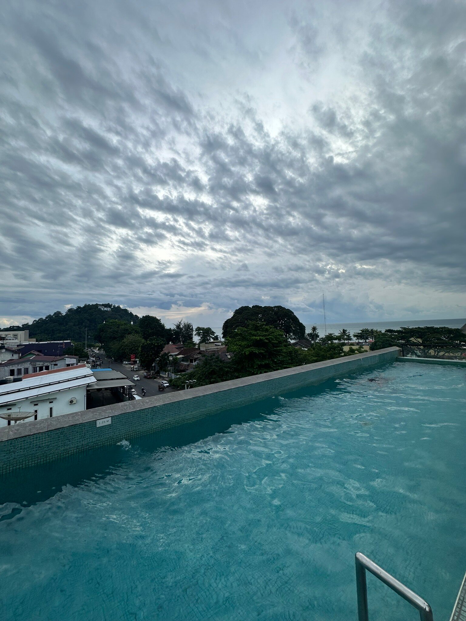 HW Hotel Padang-官方