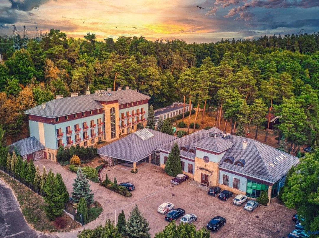 4 Pory Roku Restauracja I Nocleg