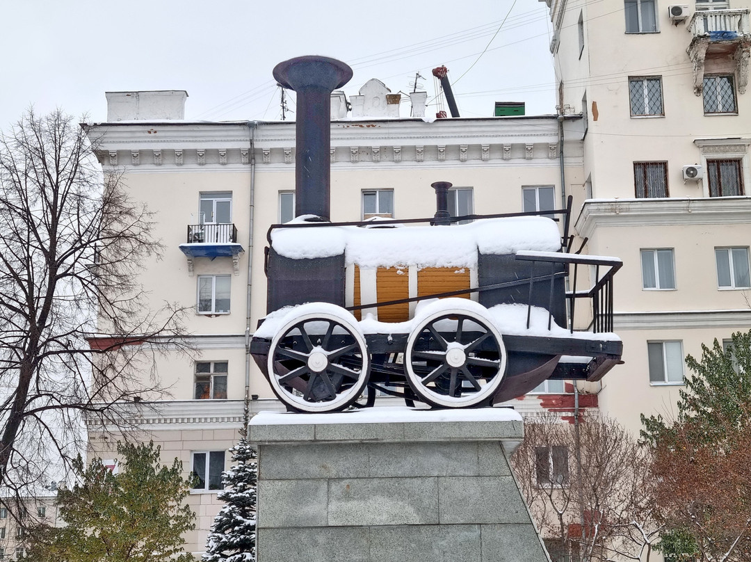 Monument to the First Steam Locomotive景点图片