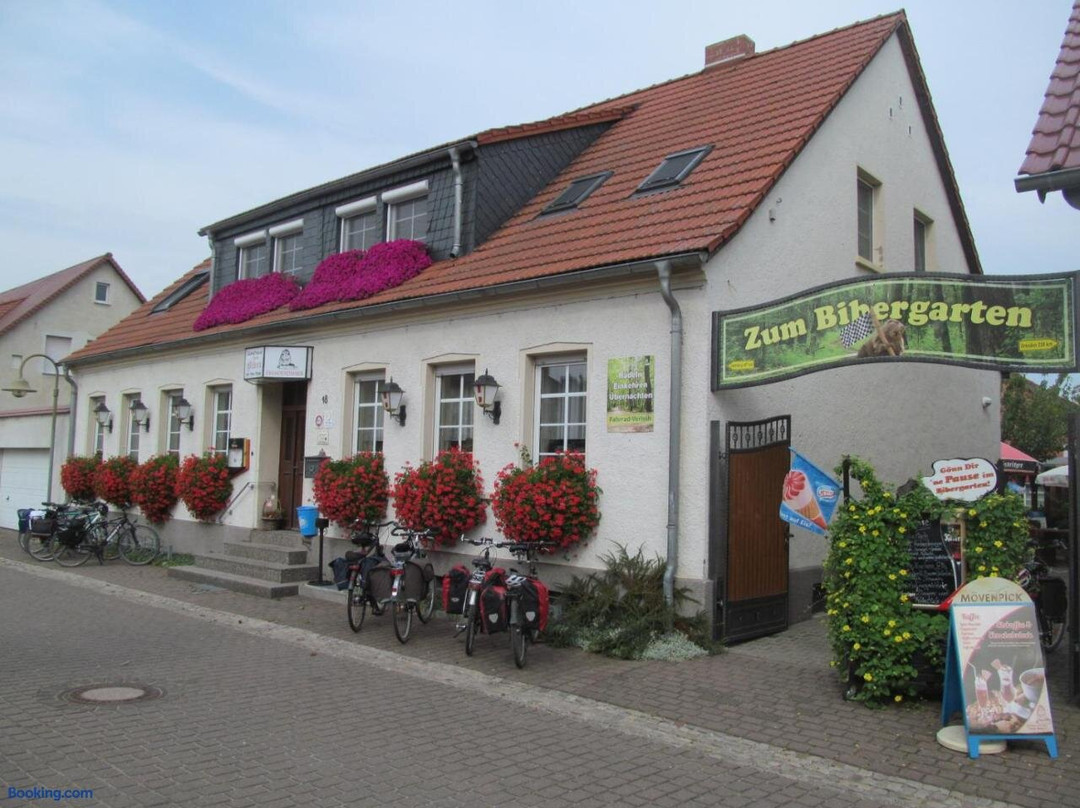 Zerbst酒店住宿-Gasthaus Und Pension Zum Biber
