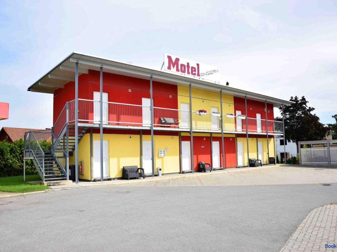Malacky酒店住宿-Motel Angern