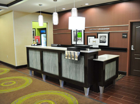 Jourdanton酒店住宿-Hampton Inn Pleasanton