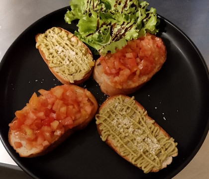 Mediterrania Coron San Agustin Street