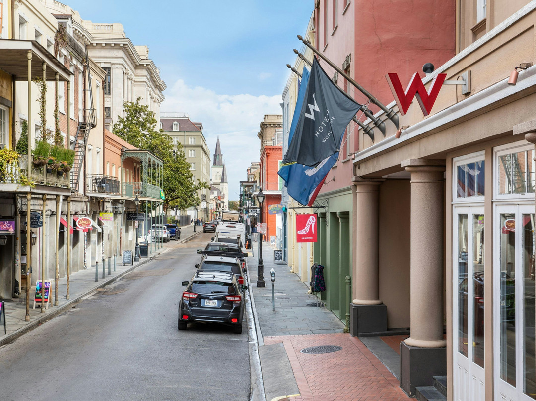 Hotel De La Poste – French Quarter, A Renaissance Hotel主图