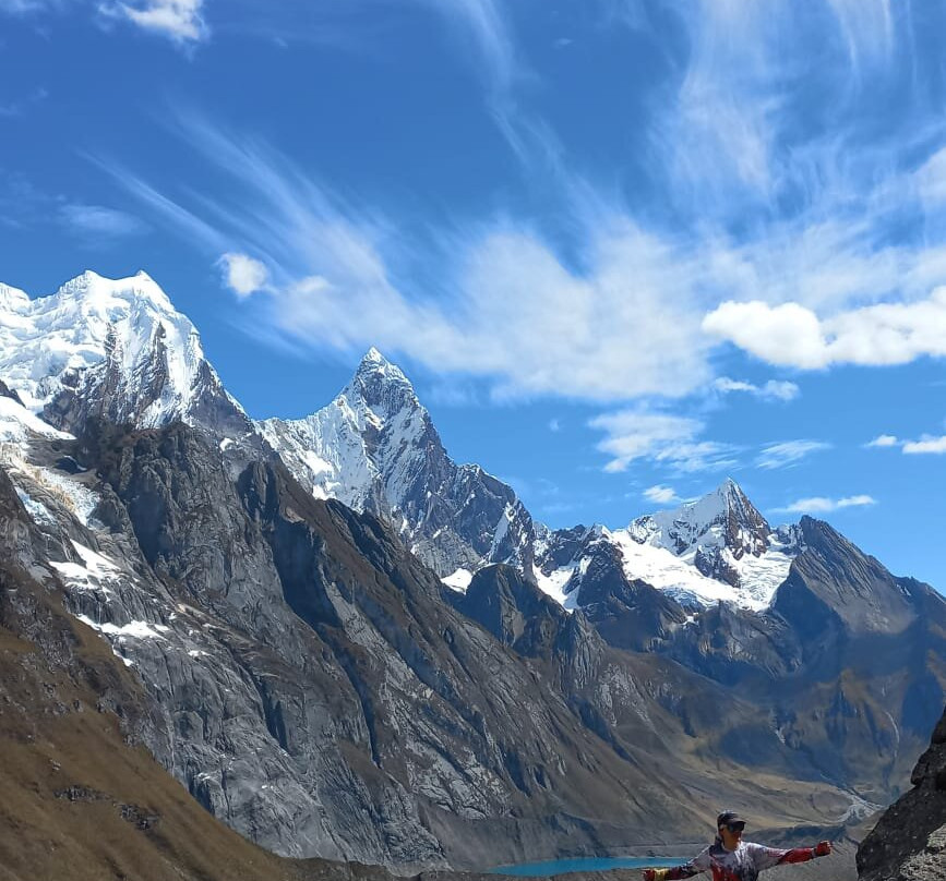 Enjoy Huayhuash-瓦拉斯必去景点