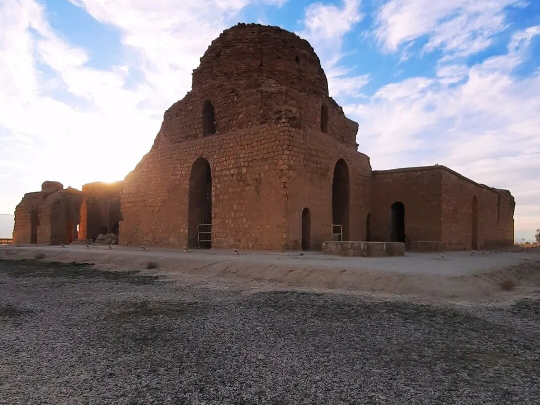 Sarvestan Palace景点图片