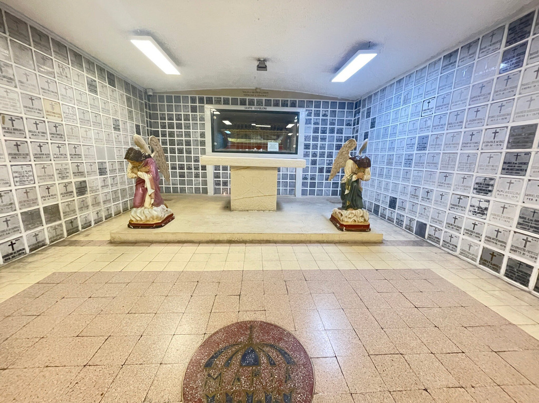 Iglesia Nuestra Senora de Lourdes-波哥大必去景点