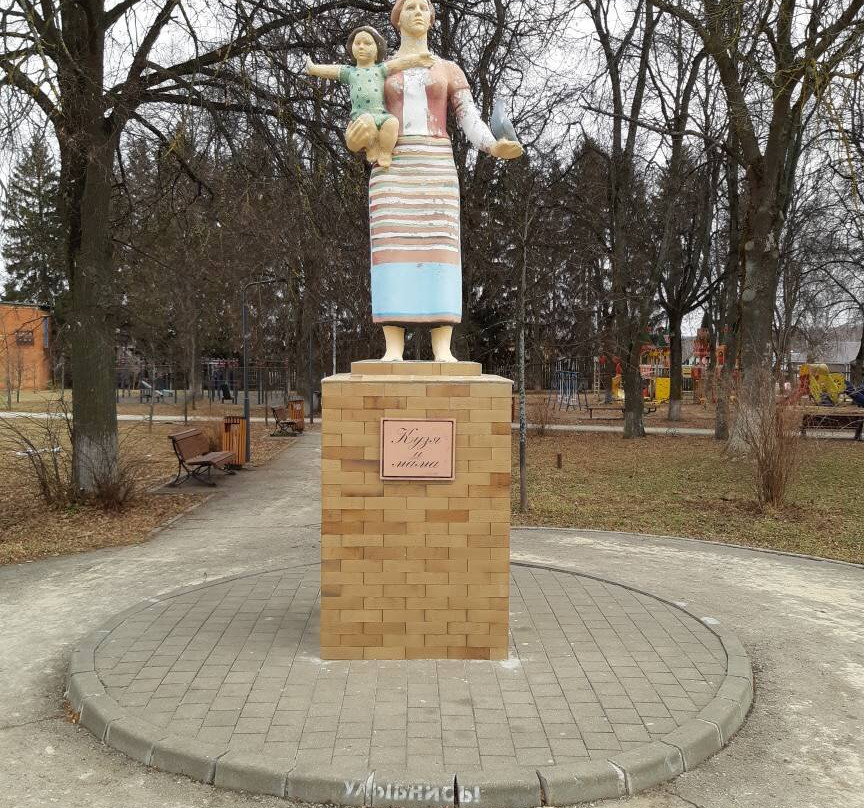 Monument Kuzya and Mother-Odoyev必去景点