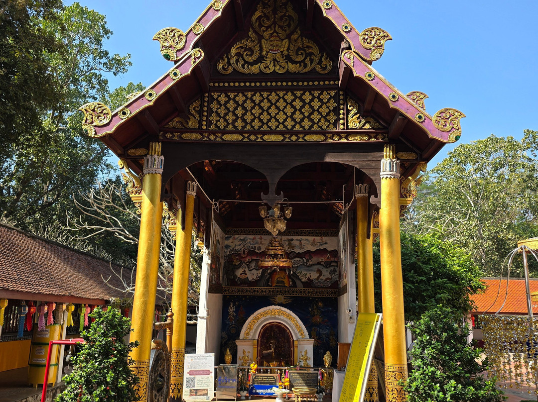 Wat Phra That Chomthong-帕夭必去景点