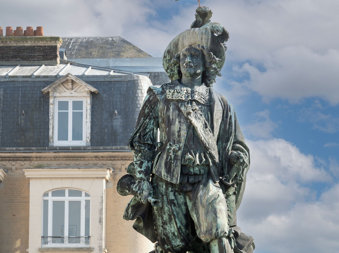 Statue d'Abraham Duquesne景点图片