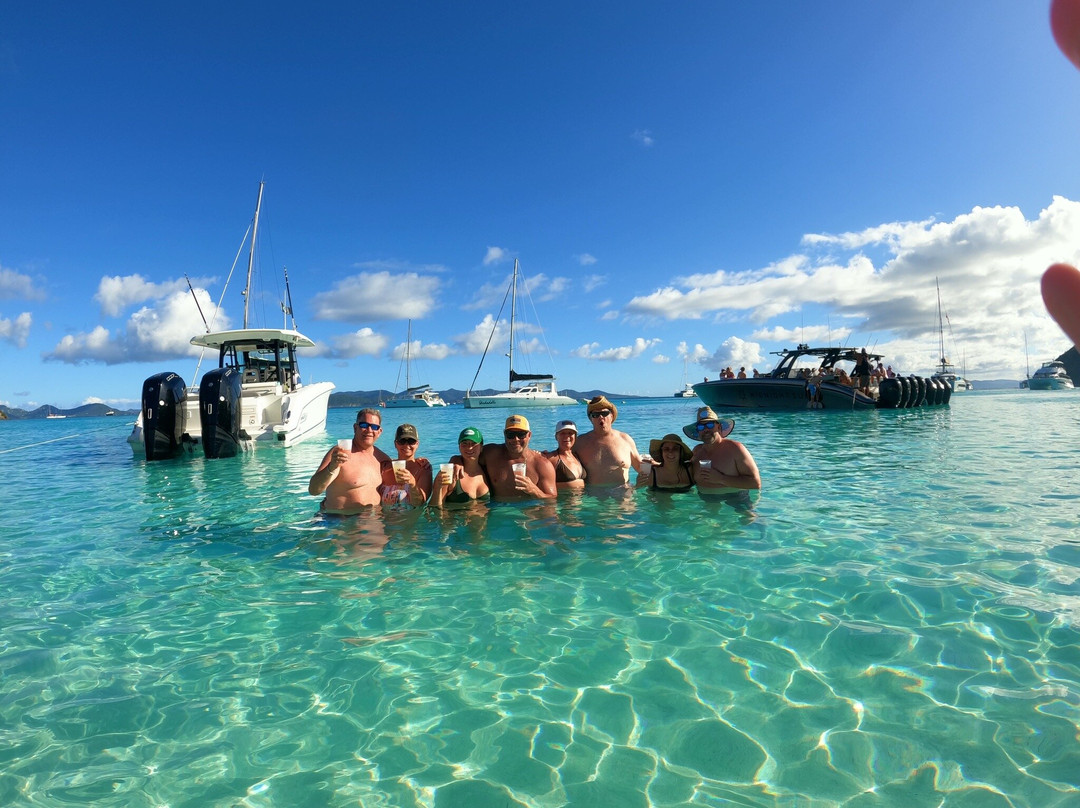 The Catamaran Company Charters-托土拉必去景点