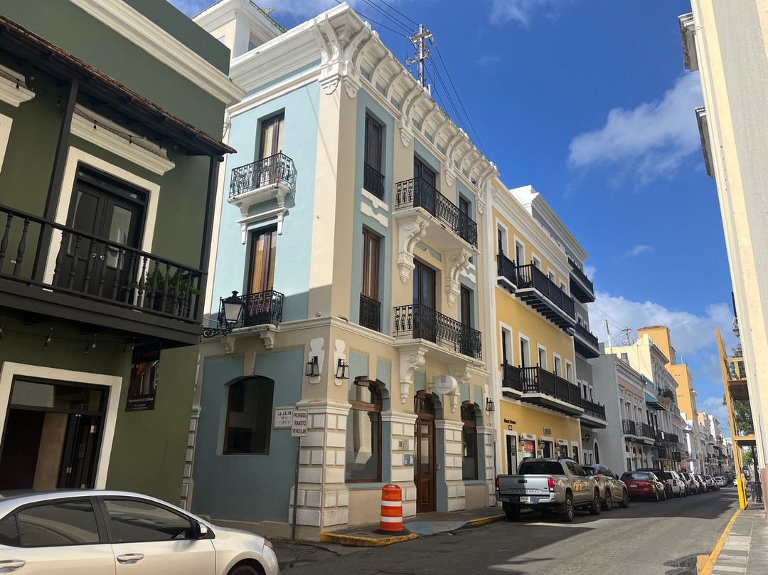 El Colonial (Free Open Bar)主图