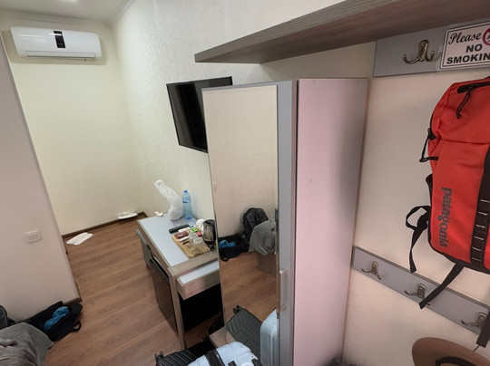 Registon Saroy Hotel主图