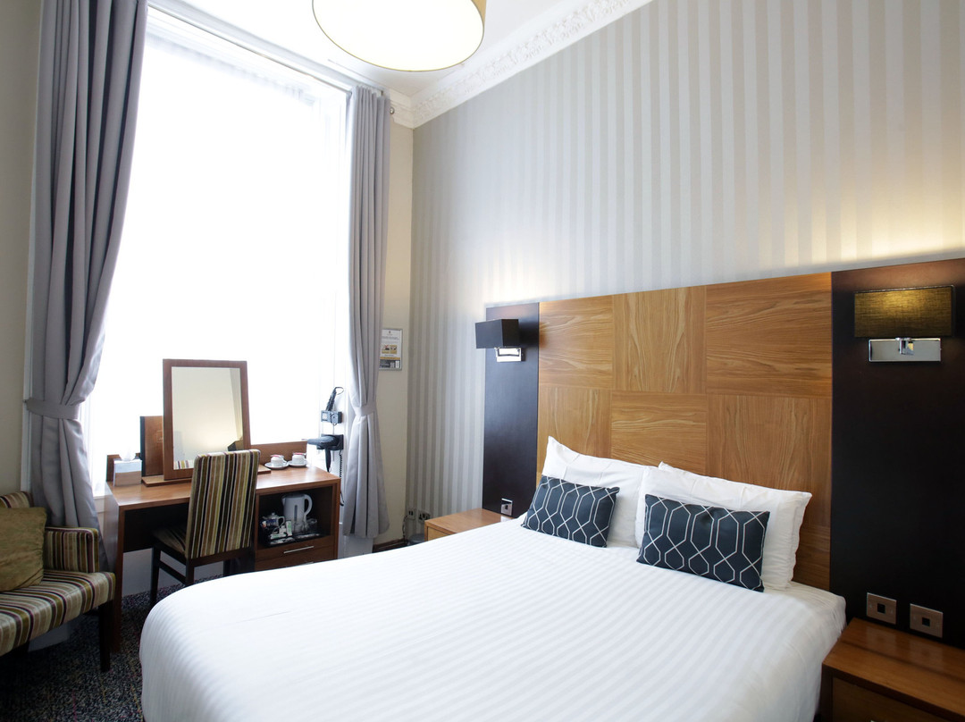 Acorn Hotel主图
