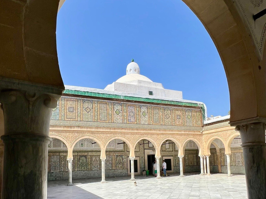 Mosque Sidi Sahbi (Mosque of the Barber)-凯鲁万必去景点