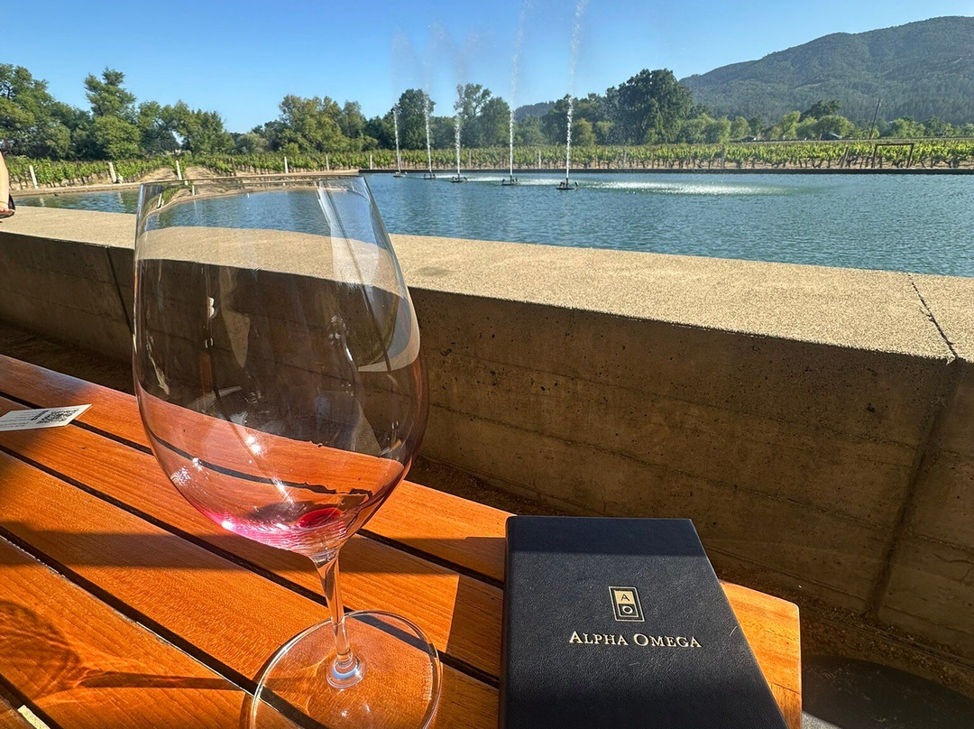 Alpha Omega Winery景点图片