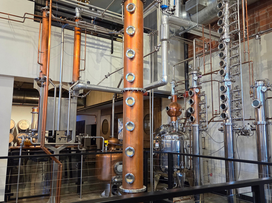 Hush and Whisper Distilling Co.景点图片