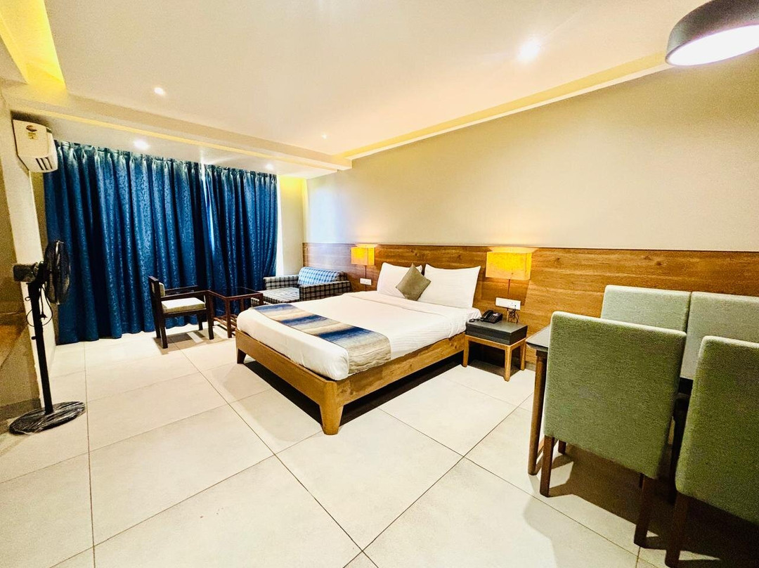 Cosmique Clarks Inn Suites主图