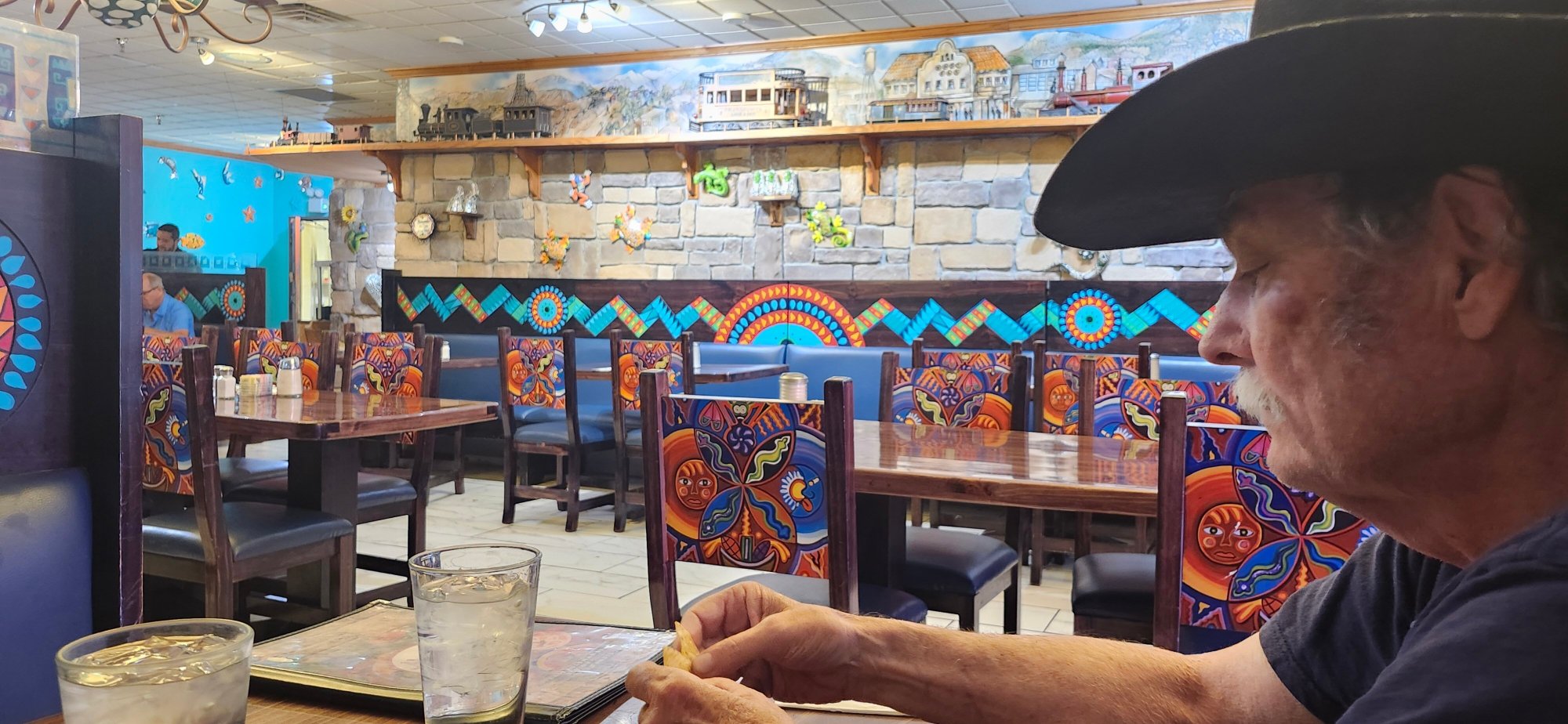 Prospector Hotel and Gambling Hall-官方