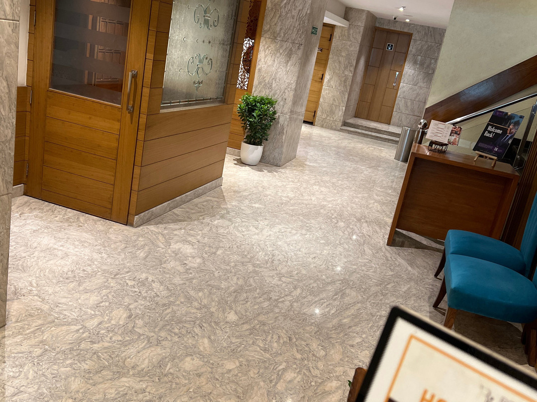 Regenta Central Cassia主图