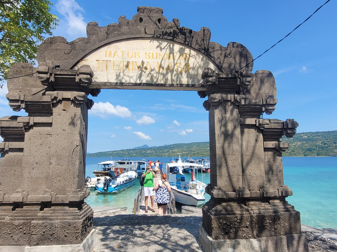 Snorkeling Menjangan景点图片