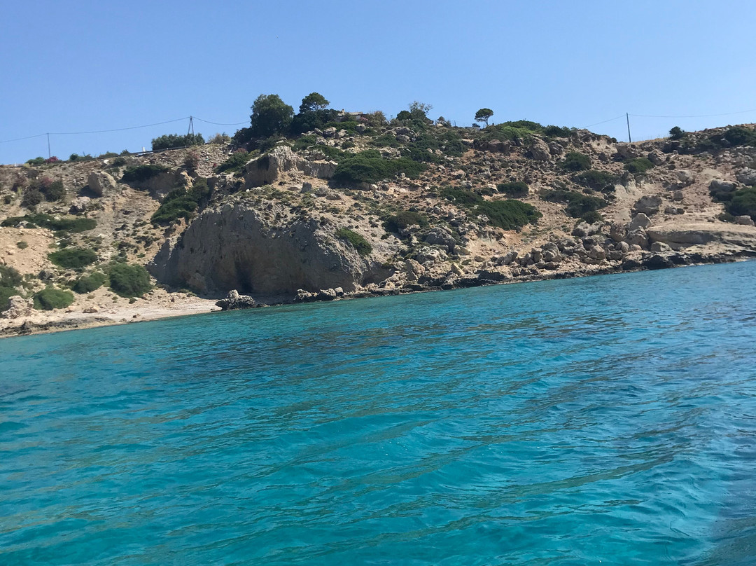 Yamas Boat Stegna-Stegna必去景点