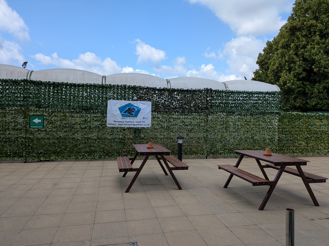 Village Hotel Portsmouth主图