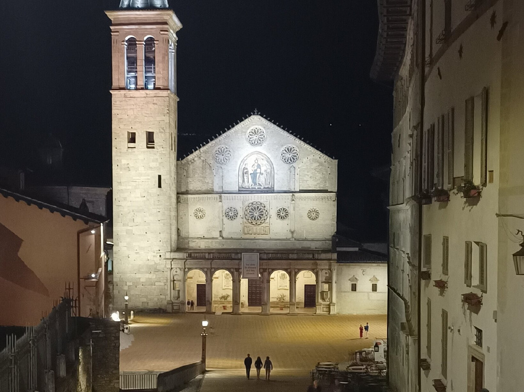 Piazza del Duomo-斯波莱托必去景点