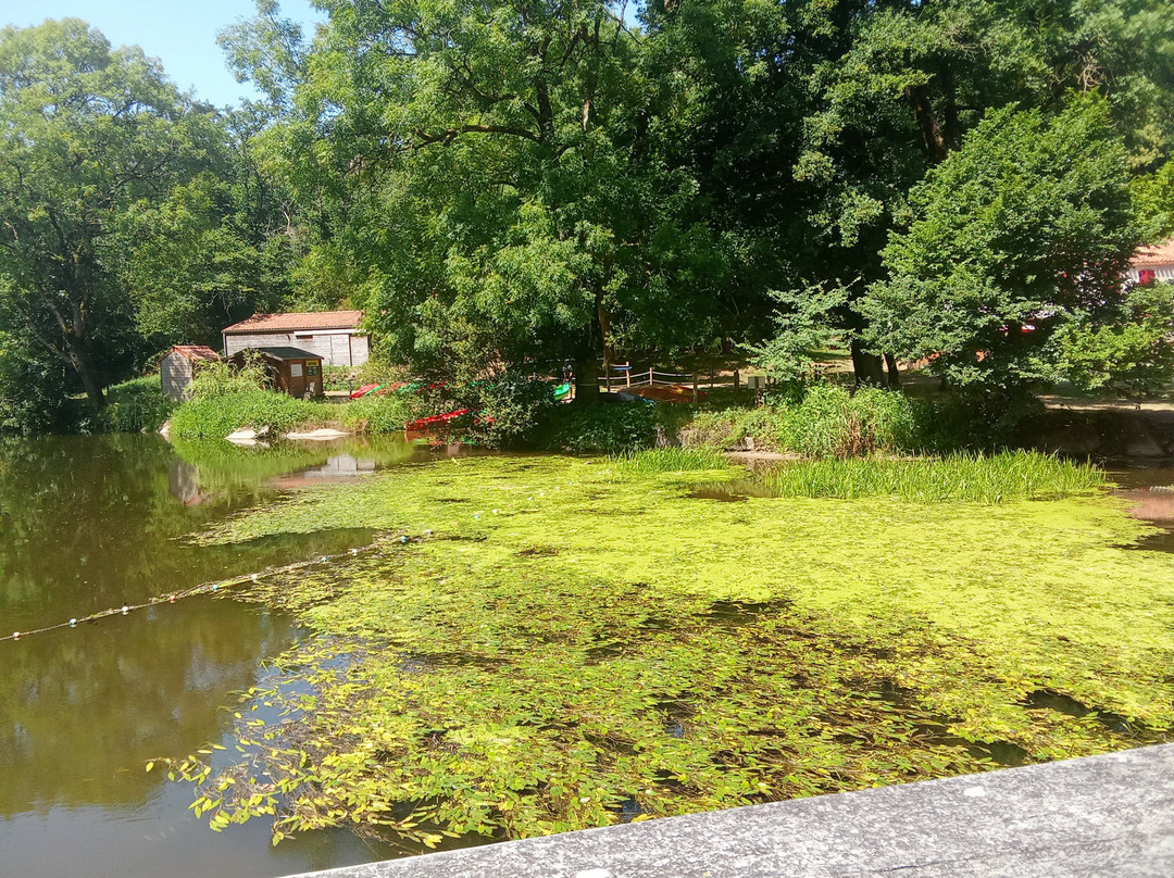 EcoMobile Loisirs-Saint-Malo-du-Bois必去景点