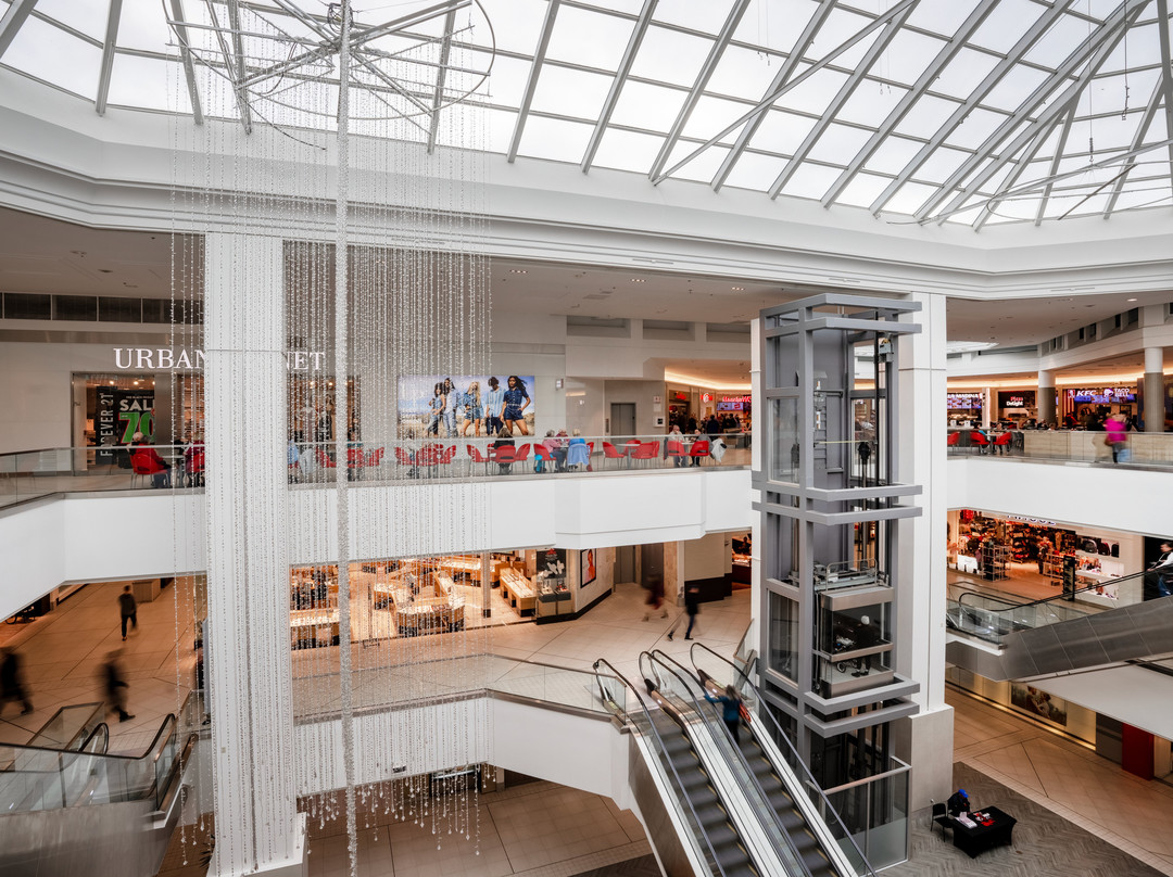 Mic Mac Mall-达特茅斯必去景点