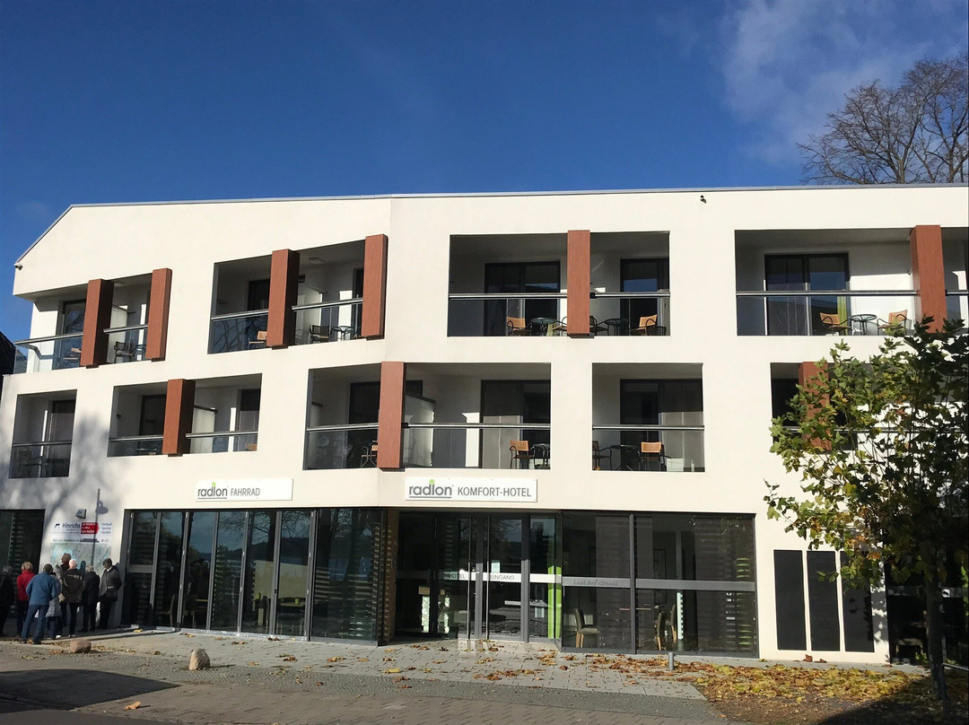 罗德隆法赫拉德康福特酒店主图