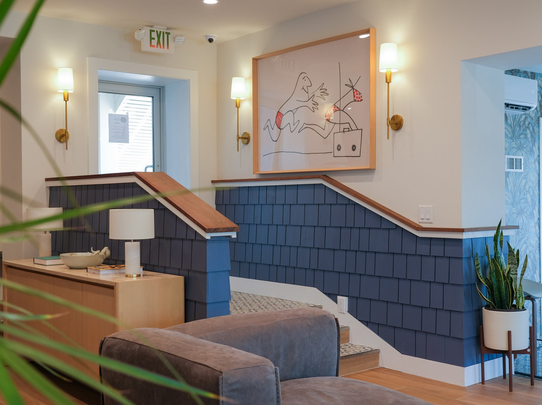 Oceaneer Hotel主图