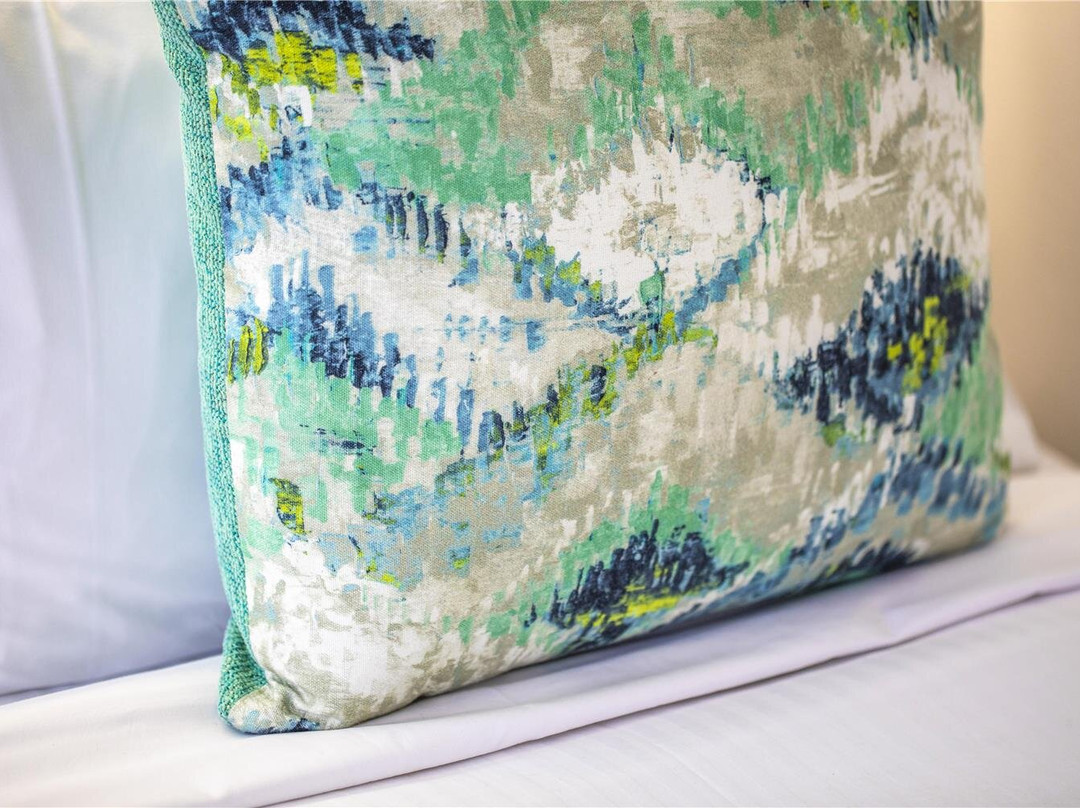 Nightcap at Sandringham Hotel主图