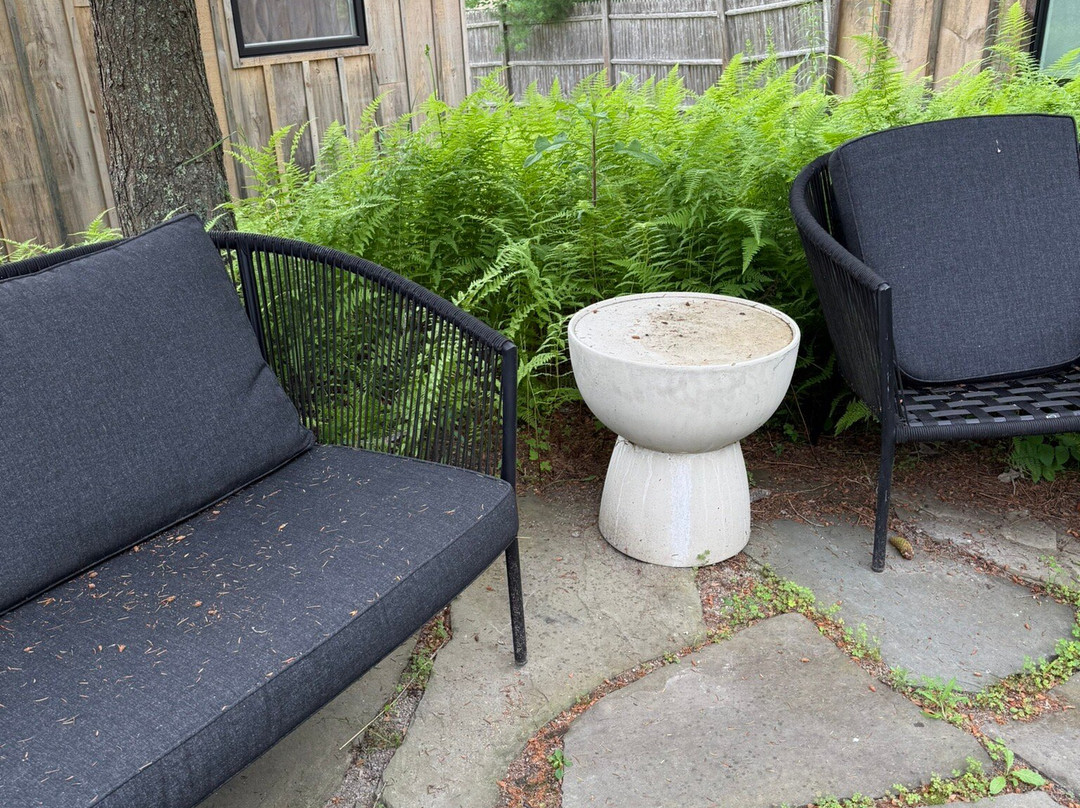 AWOL Kennebunkport主图