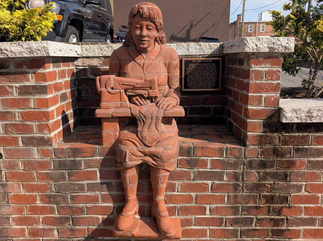 Downtown Mt. Airy-Mount Airy必去景点