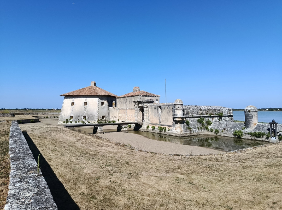 Fort Lupin-Saint Nazaire sur Charente必去景点
