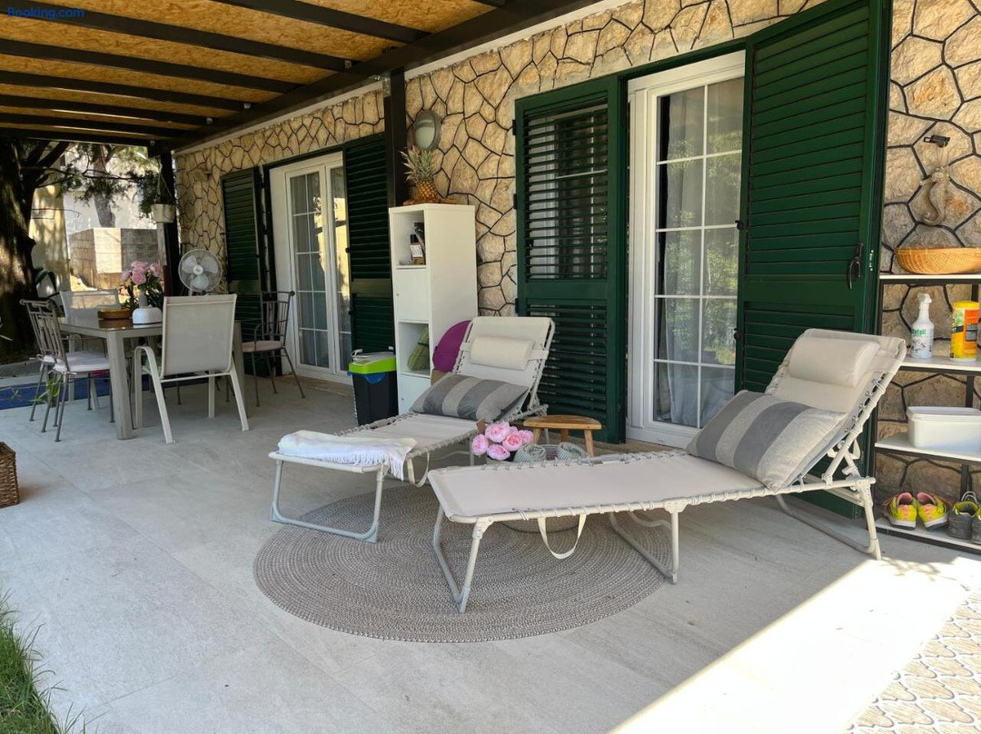 Beach House Valerija