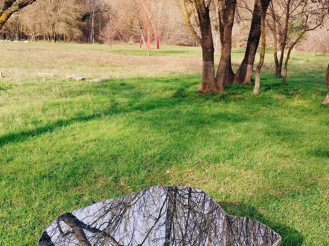 Centre d'Art Contemporain de Châteauvert-Chateauvert必去景点