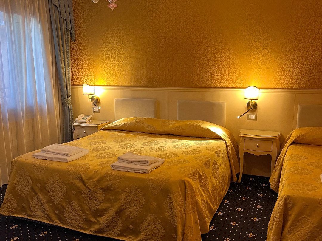 卡斯特洛酒店主图