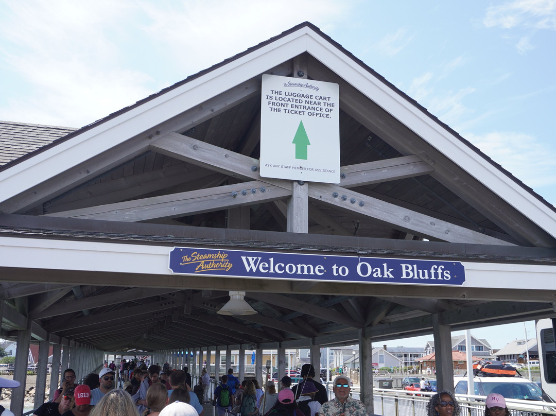 The Steamship Authority-Oak Bluffs必去景点