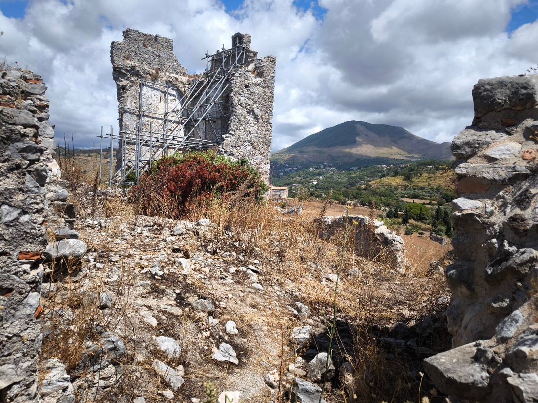 Ruderi di Cirella-迪亚曼泰必去景点