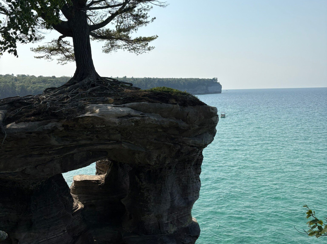 North Star Hotel Pictured Rocks主图